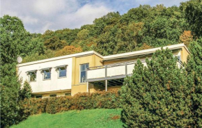 Gorgeous Home In Huskvarna With Wifi